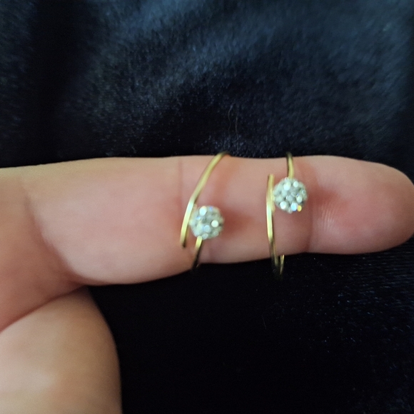 🎁Giani Bernini Crystal Ball Small Hoop Earrings, 0.82 - Picture 4 of 7